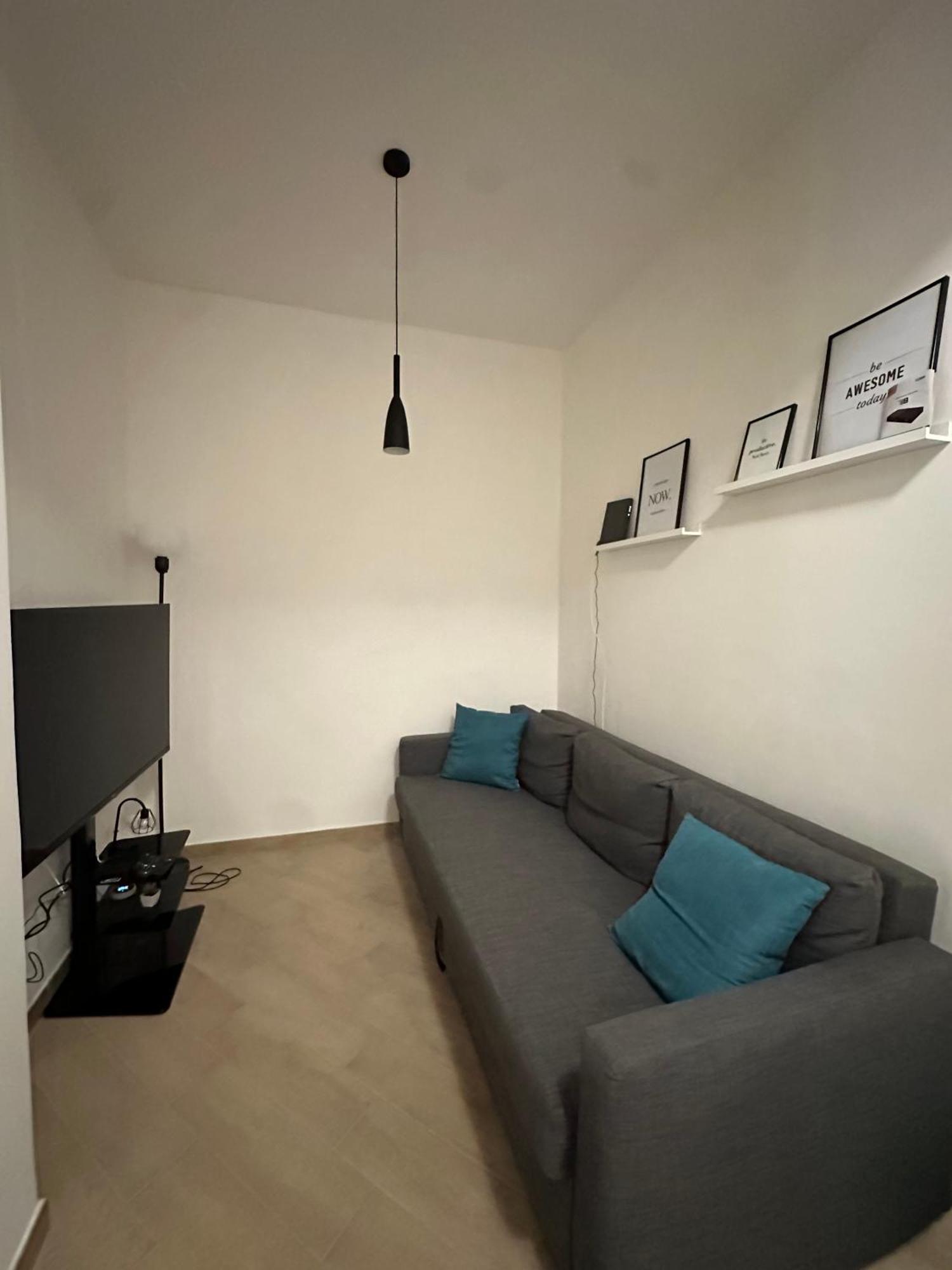 Livia'S Home Pomezia Εξωτερικό φωτογραφία